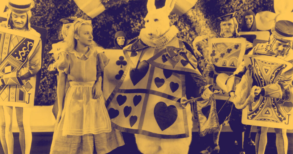 Charlotte Henry i Richard „Skeets” Gallagher w filmie "Alicja w Krainie Czarów" (reż. Norman Z. McLeod, 1933)