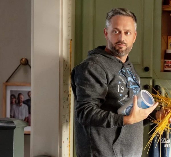 Nate Bargatze w filmie "Żywiciel rodziny" (reż. Eric Appel, 2026)
