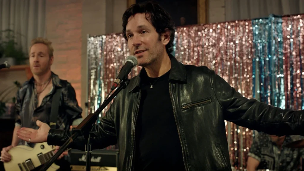 Peter McDonald i Paul Rudd w filmie "Przebój na lata" (reż. John Carney, 2026)