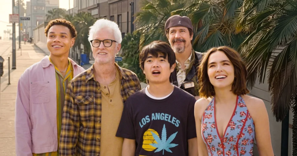 Miles Gutierrez-Riley, John Slattery, Ben Wang, Ken Marino i Zoey Deutch w filmie "Gail Daughtry i przepustka na seks z gwiazdą" (reż. David Wain, 2026)