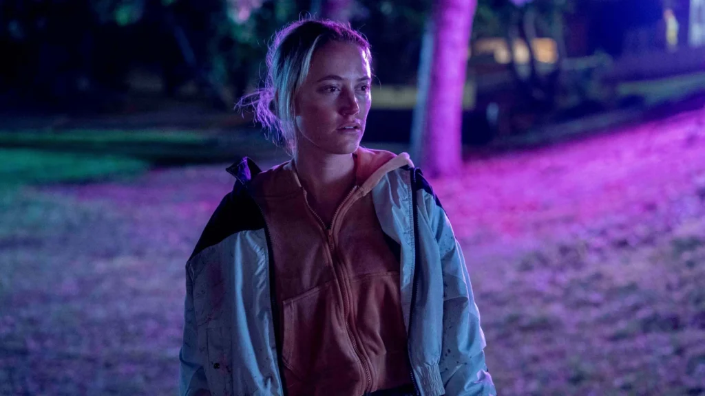 Maika Monroe w filmie "In Cold Light" (reż. Maxime Giroux, 2025)
